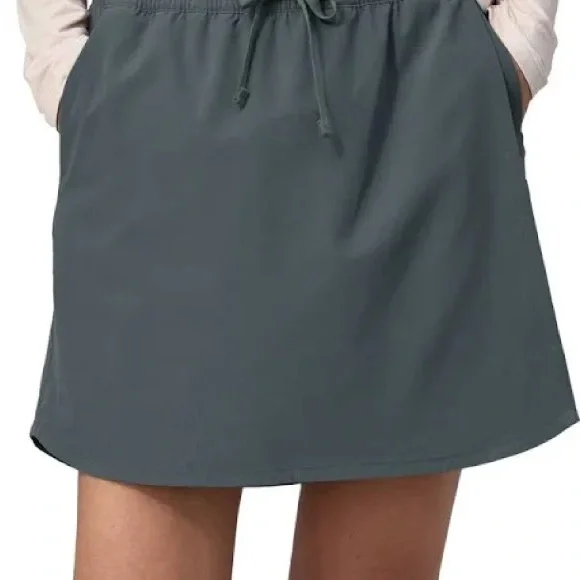 Patagonia Women's Fleetwith Skort NWT - Picture 1 of 8